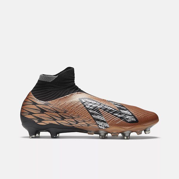 BOTAS TEKELA V4 PRO FG